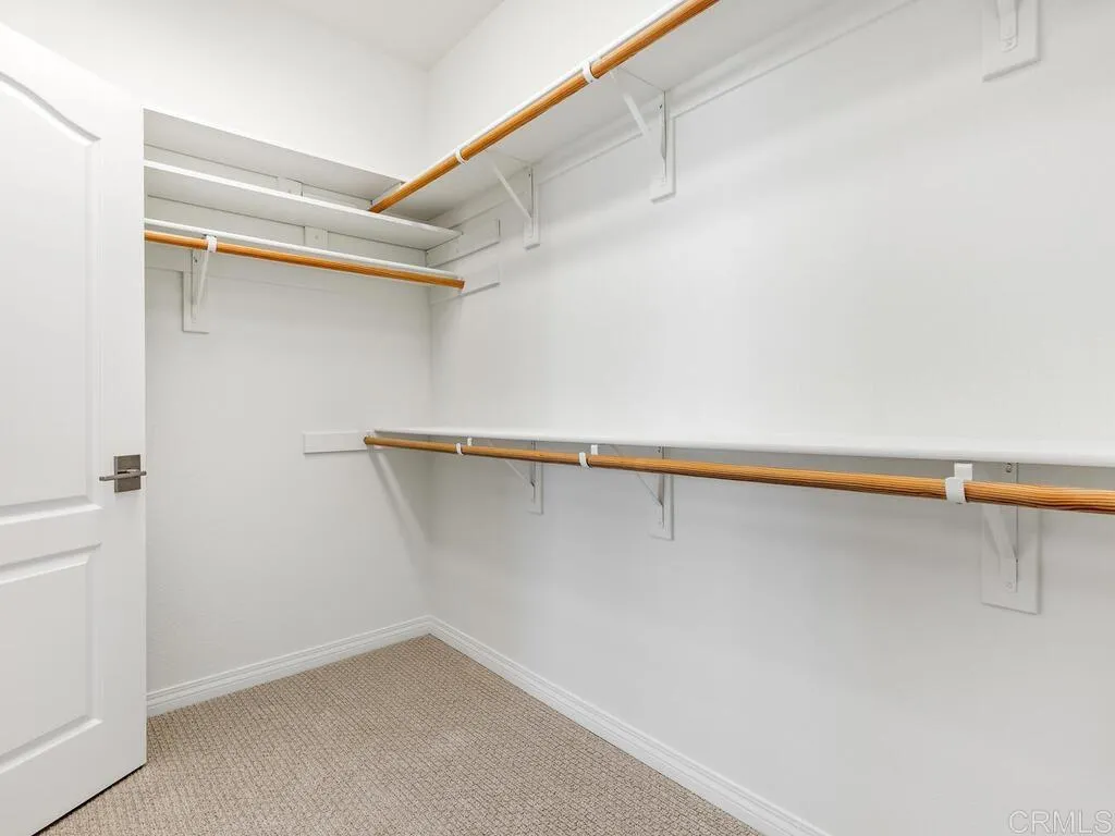 https://cdn.realtyfeed.com/cdn/127/306685155/f480f6452582e2bd7dc0469c106462fb.webp