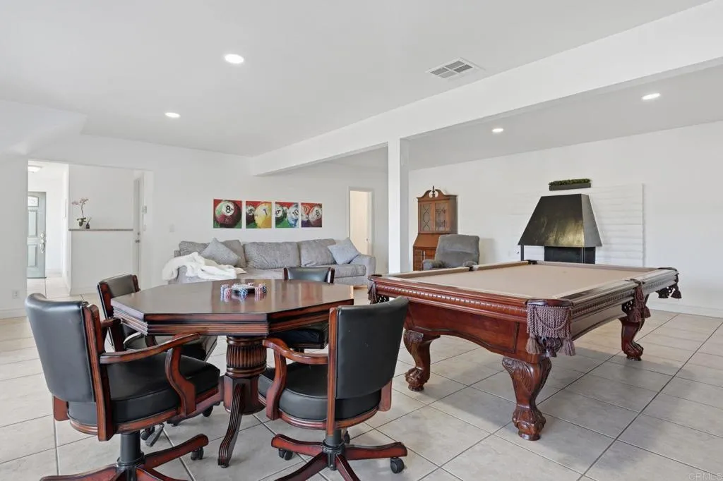 https://cdn.realtyfeed.com/cdn/127/306685220/7408347a8f46ff323861049b97b36e17.webp