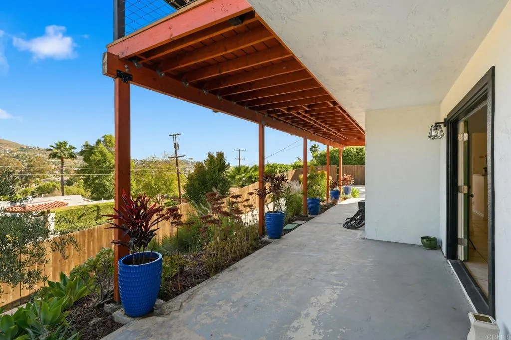 https://cdn.realtyfeed.com/cdn/127/306685220/d657c8fb9404c6638f909267076ce631.webp