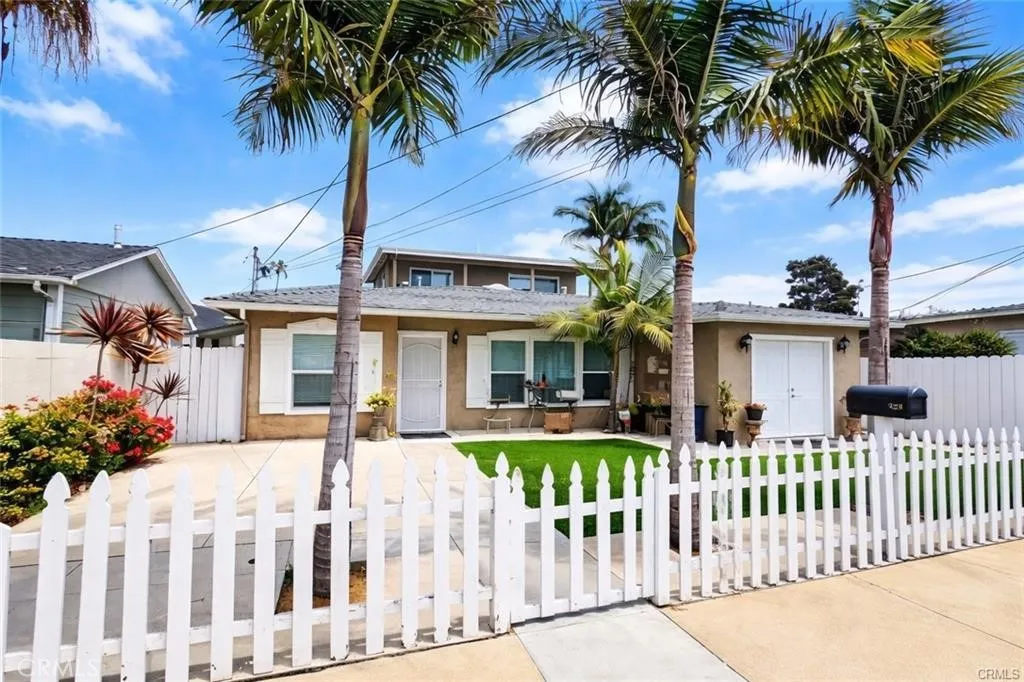 426 Grant Street, Oceanside, CA 92054 - Main photo, Oceanside, CA