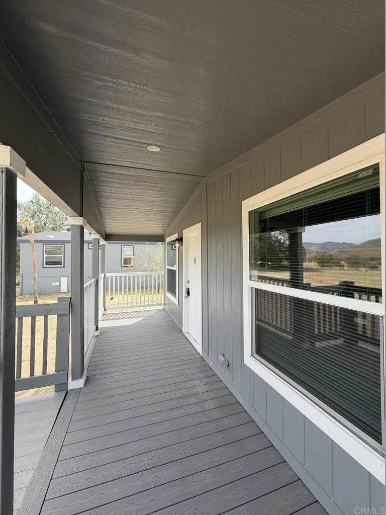 https://cdn.realtyfeed.com/cdn/127/306685257/d23306d12e2eb52b051a096cee59de02.webp