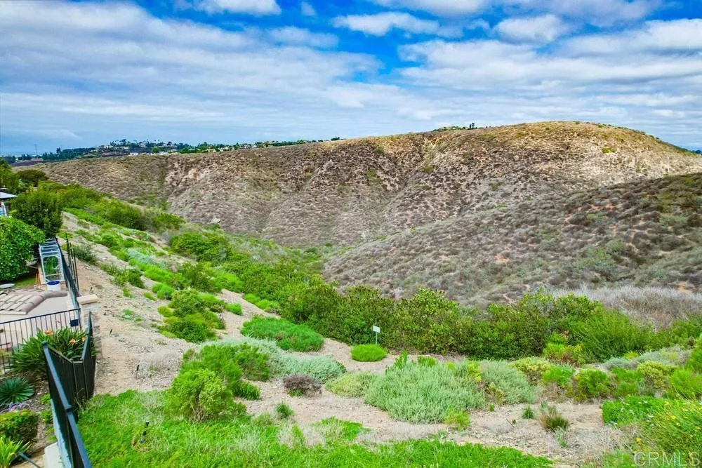 https://cdn.realtyfeed.com/cdn/127/306685263/708ae0e2ba5b25da57d85347e0697400.webp