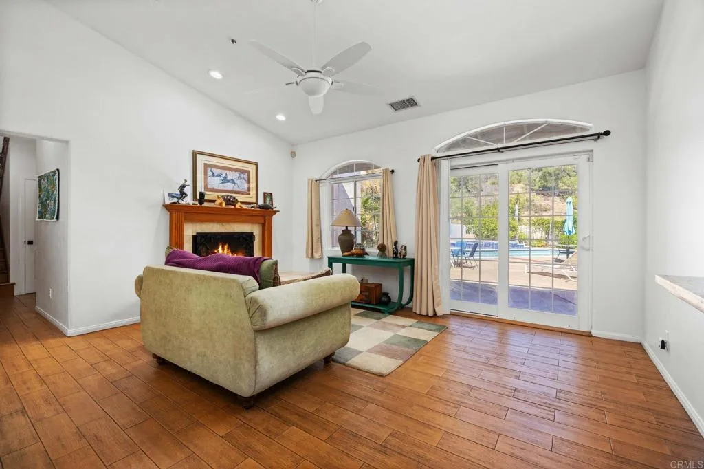 https://cdn.realtyfeed.com/cdn/127/306685302/4930e80d7f1a009b4ec66e685cb8efb2.webp