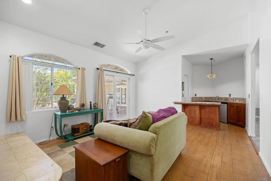 https://cdn.realtyfeed.com/cdn/127/306685302/61ba114583475a73f47a7abed7a30f6c.webp