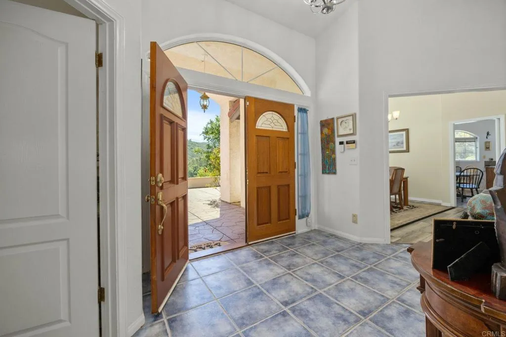 https://cdn.realtyfeed.com/cdn/127/306685302/87f6b36f4472f1346f1cd7eeb1240857.webp