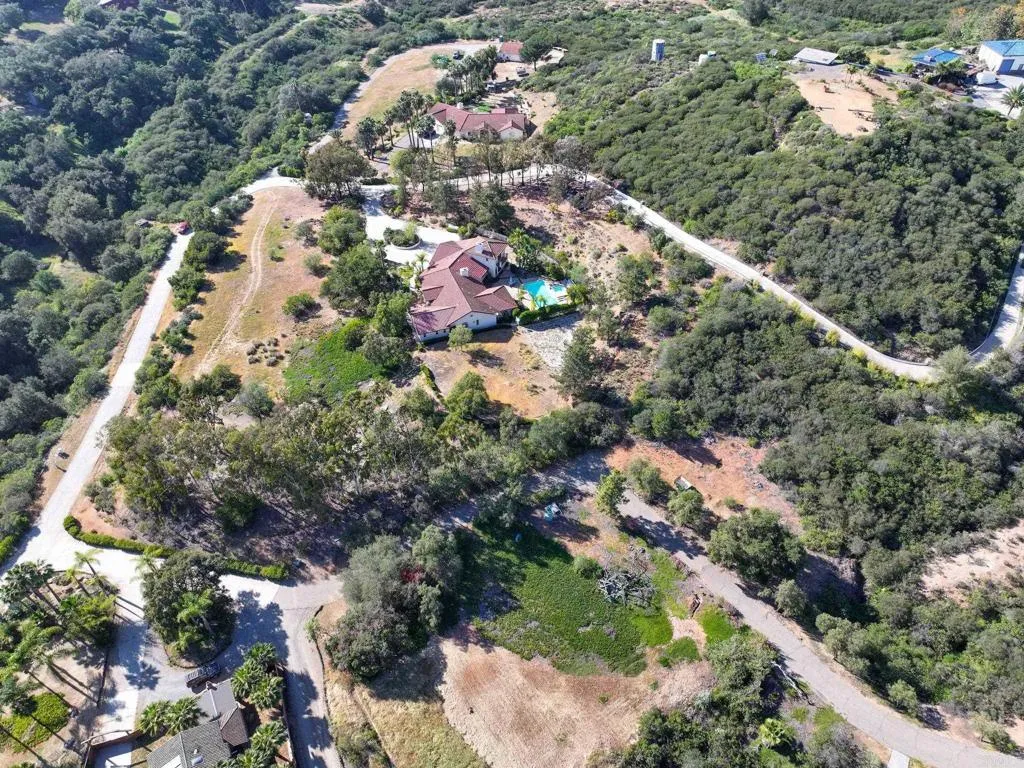 https://cdn.realtyfeed.com/cdn/127/306685302/b605bab6670905c6d4ada39aa0103db2.webp