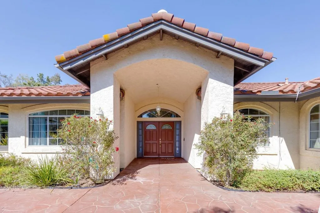 https://cdn.realtyfeed.com/cdn/127/306685302/d97a6aafbc0ce9ac0886a503dfeba328.webp