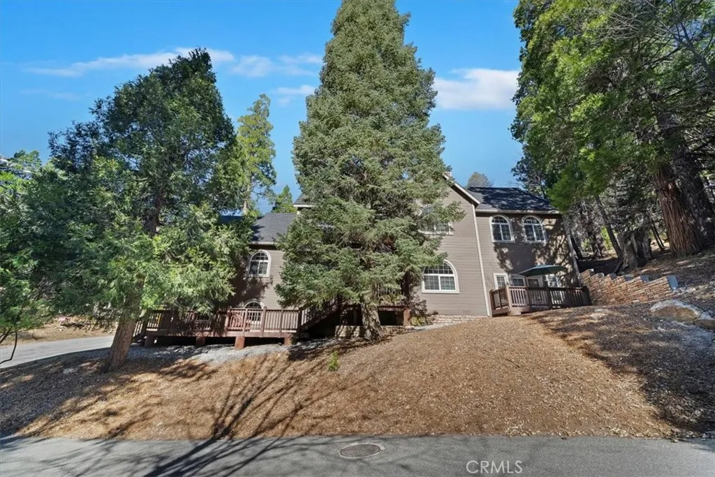 Lake Arrowhead, CA 92317