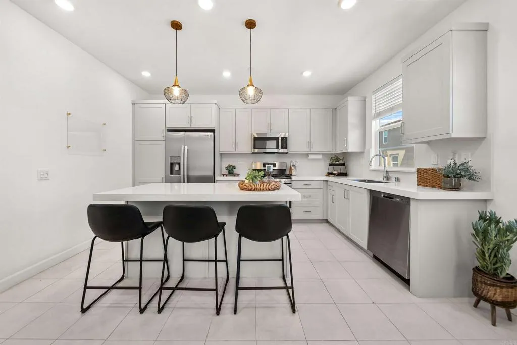 Photo #8: NDP2603325 Listing: Photo #8