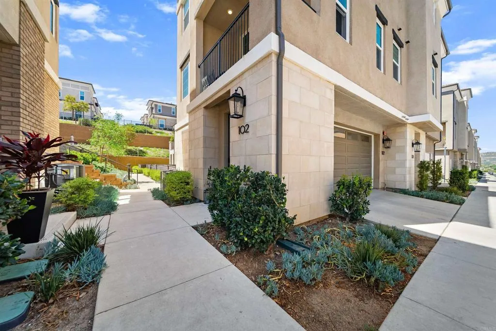 https://cdn.realtyfeed.com/cdn/127/306685531/174a479a796a51d37b28b26e9822e52c.webp