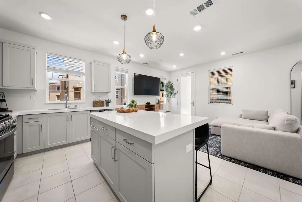 Photo #10: NDP2603325 Listing: Photo #10