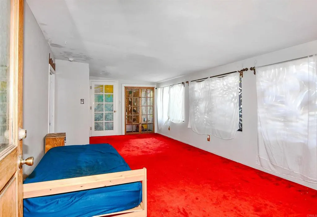 https://cdn.realtyfeed.com/cdn/127/306685535/aaf676126d471572e9ada4395fbecec3.webp