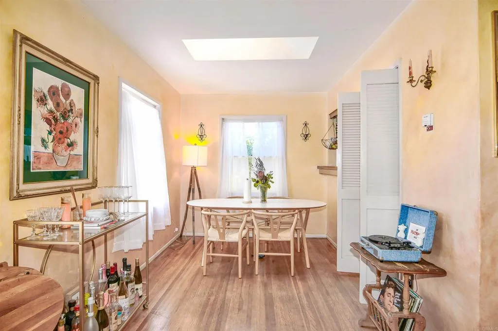 https://cdn.realtyfeed.com/cdn/127/306685535/b576ca8968963b6398cd132519540699.webp