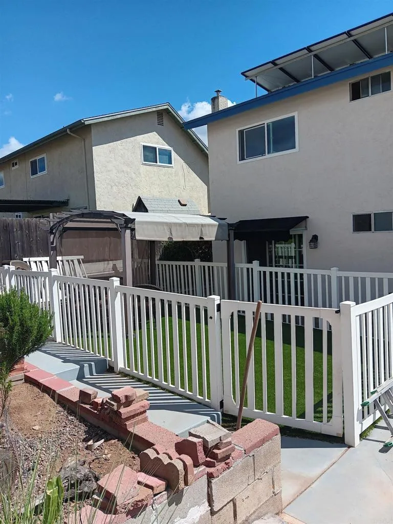 10812 2nd Street, Santee, CA, 92071