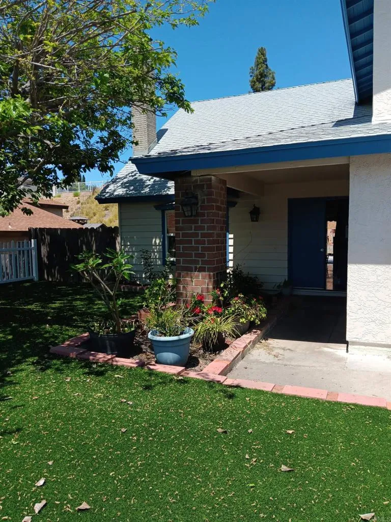 10812 2nd Street, Santee, CA, 92071