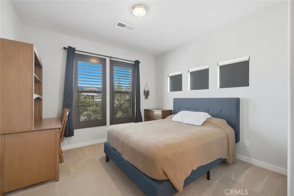 https://cdn.realtyfeed.com/cdn/127/306685586/4354416aeda4d13097e7a18921827007.webp