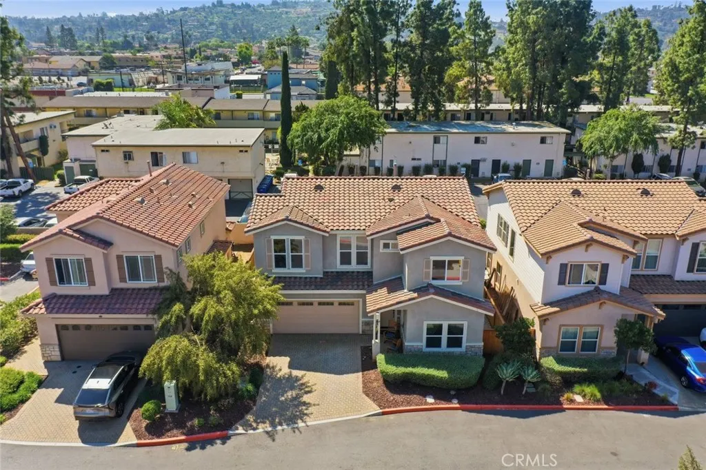 https://cdn.realtyfeed.com/cdn/127/306685586/ae1ea13140e14e7d2a216df07ad21ff1.webp