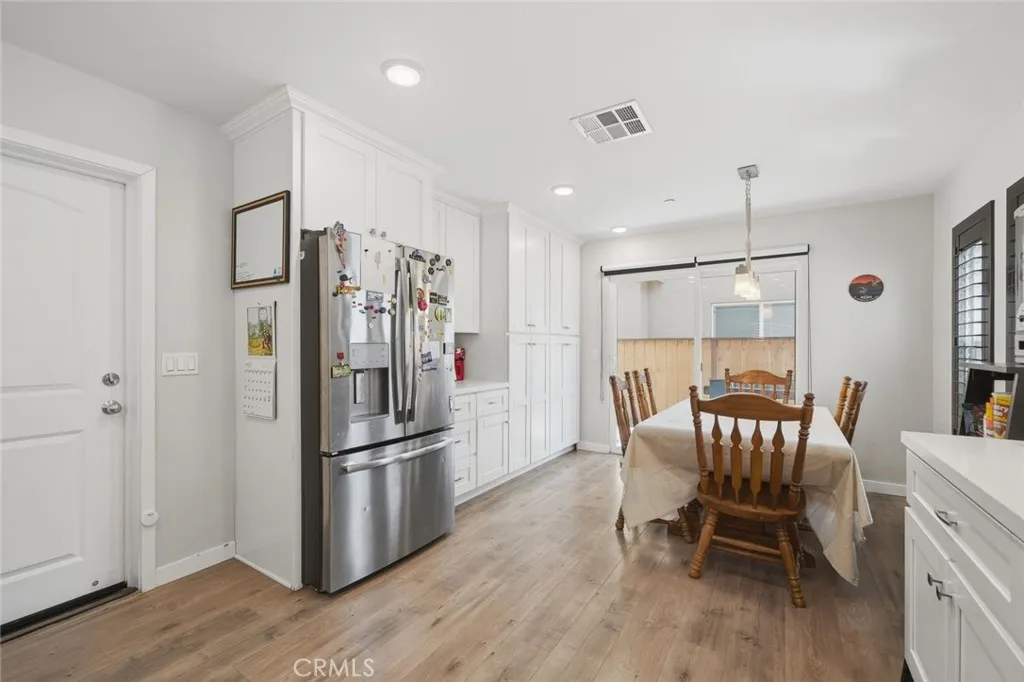 https://cdn.realtyfeed.com/cdn/127/306685586/c2940d2dbb4155823c105c196254c972.webp