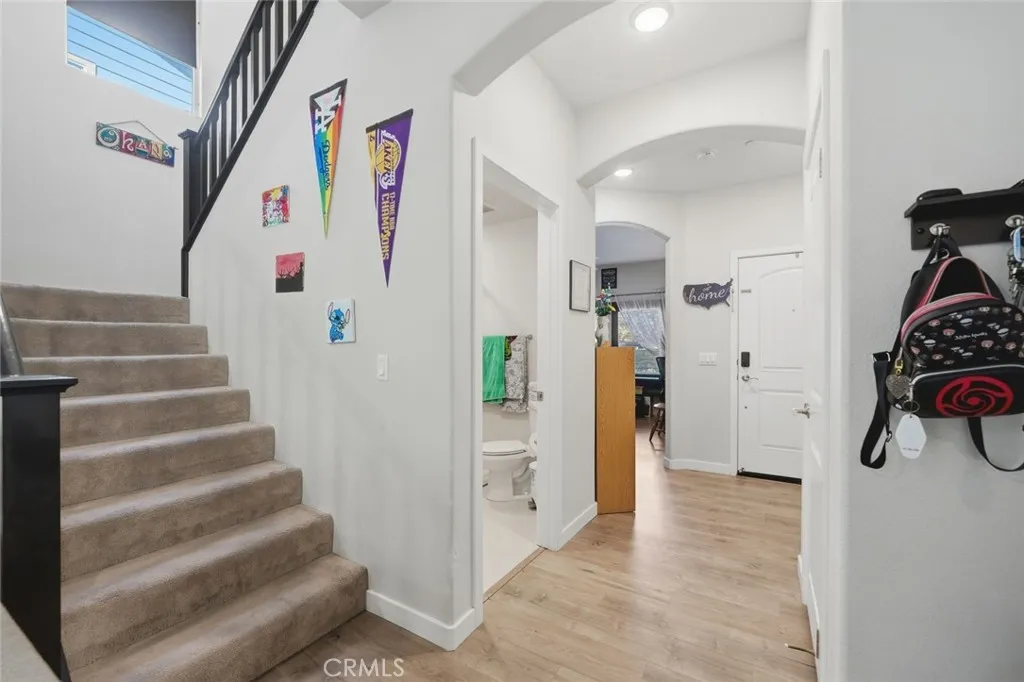 https://cdn.realtyfeed.com/cdn/127/306685586/db91e99d4c4a9cc40a0585db835cad95.webp