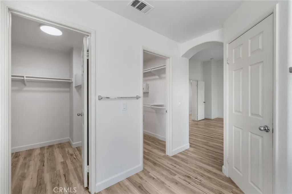 https://cdn.realtyfeed.com/cdn/127/306685603/cfc1d2b75cea30d8aaa14208e73b5f23.webp