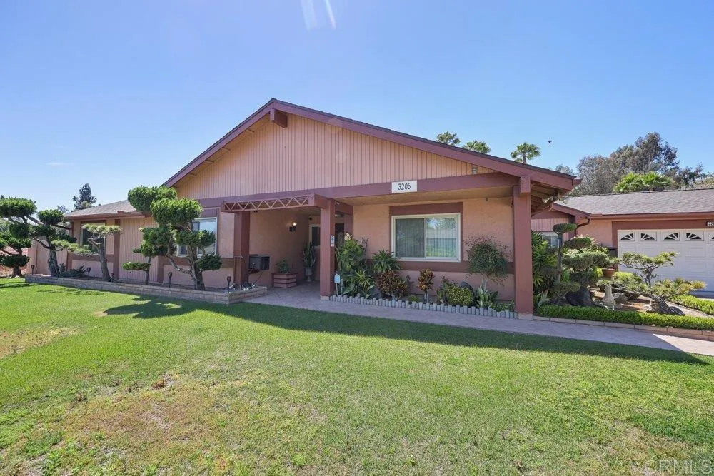 3206 Wheeling Ln., Bonita, CA, 91902