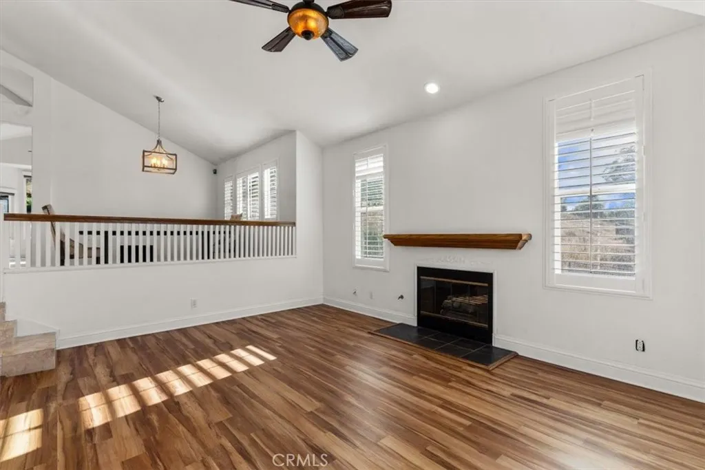 https://cdn.realtyfeed.com/cdn/127/306685621/fe99ab05681dce4f93b662852305a002.webp