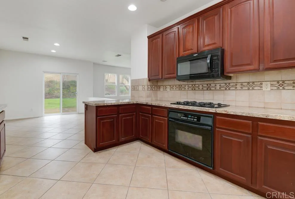 https://cdn.realtyfeed.com/cdn/127/306685639/d438989488ce70d35725d1d762a21647.webp