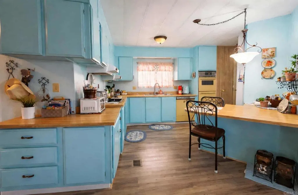 https://cdn.realtyfeed.com/cdn/127/306685655/5ea2d118cb43d0e8c5093a96544e192c.webp