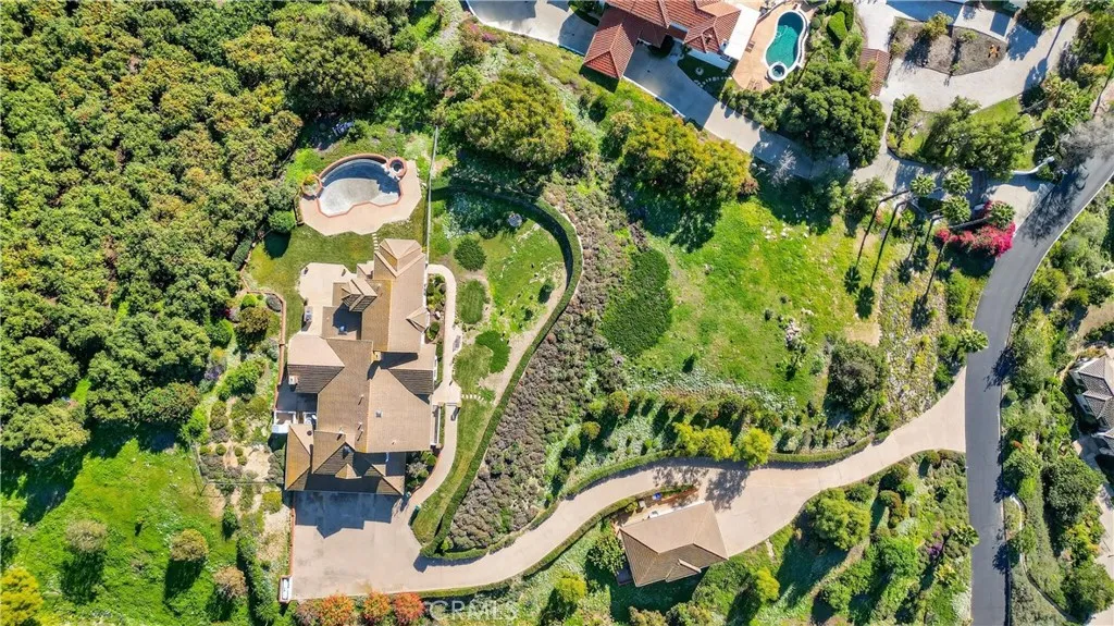 https://cdn.realtyfeed.com/cdn/127/306685657/0e65c09f9dd2014a7a0189b0403acd30.webp