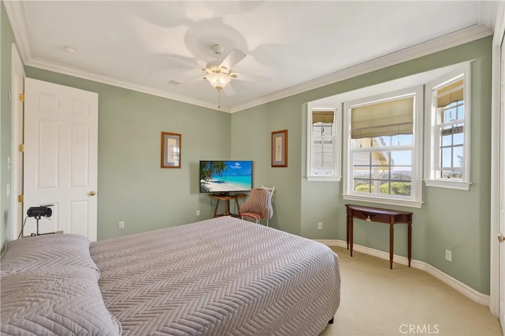 https://cdn.realtyfeed.com/cdn/127/306685657/a6ca32518e2c0211dfe449cb951a007e.webp