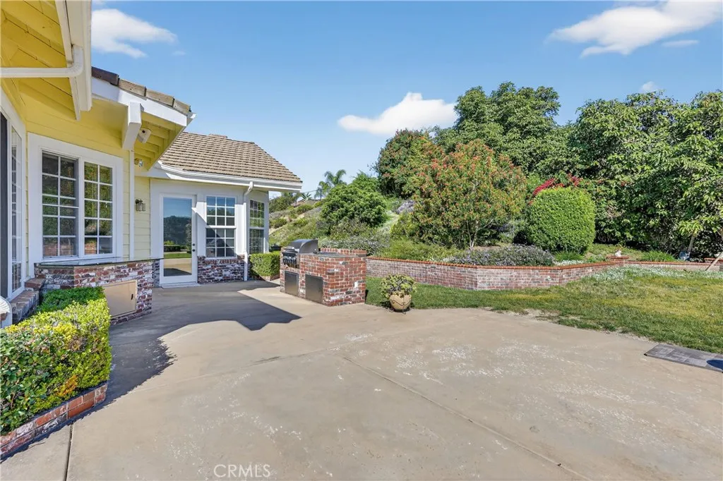 https://cdn.realtyfeed.com/cdn/127/306685657/cf77ffc3f6adfc3f931d59ad4eab7241.webp