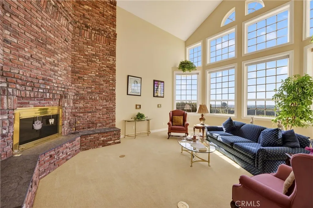 https://cdn.realtyfeed.com/cdn/127/306685657/eaafd4381b913bb306fb43322856c2a7.webp