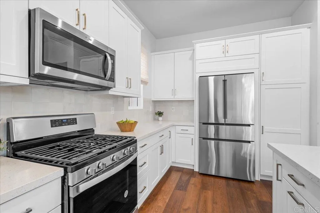 Photo #7: PTP2602584 Listing: Photo #7