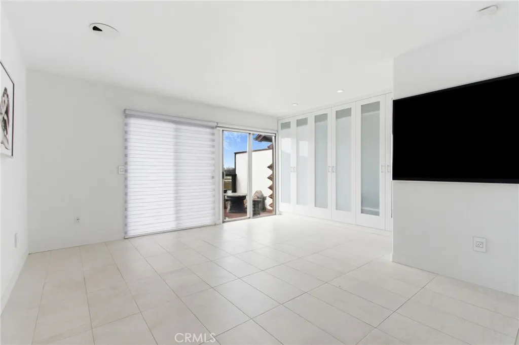 Photo #19: IV26073071 Listing: Photo #19