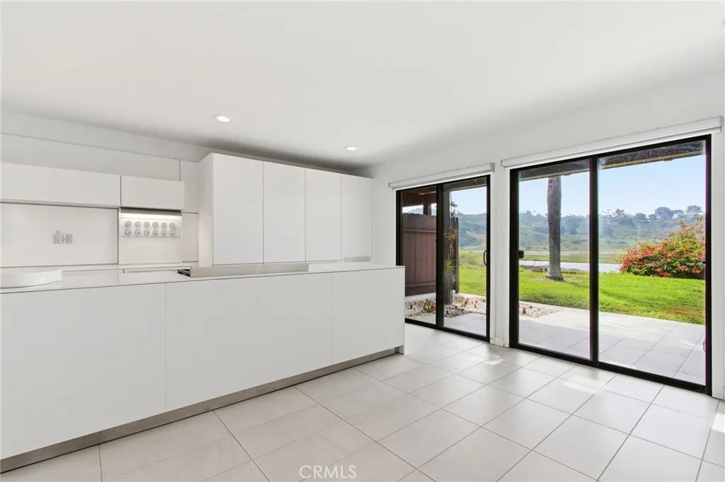 https://cdn.realtyfeed.com/cdn/127/306685740/92e38a76d86daf6a231534a39437f28d.webp