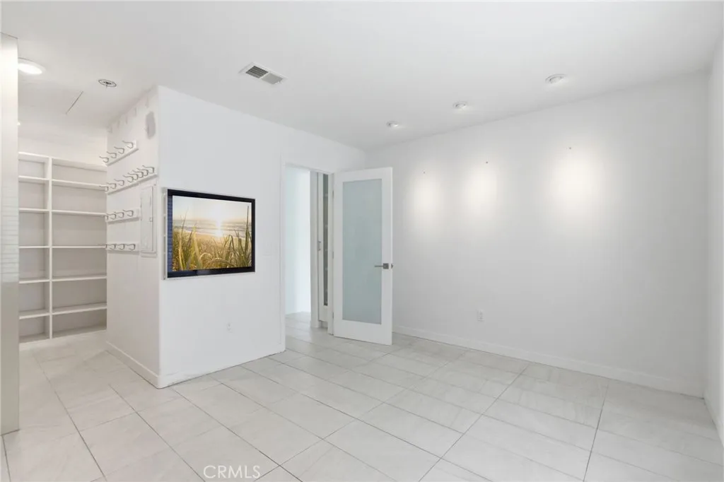 Photo #30: IV26073071 Listing: Photo #30