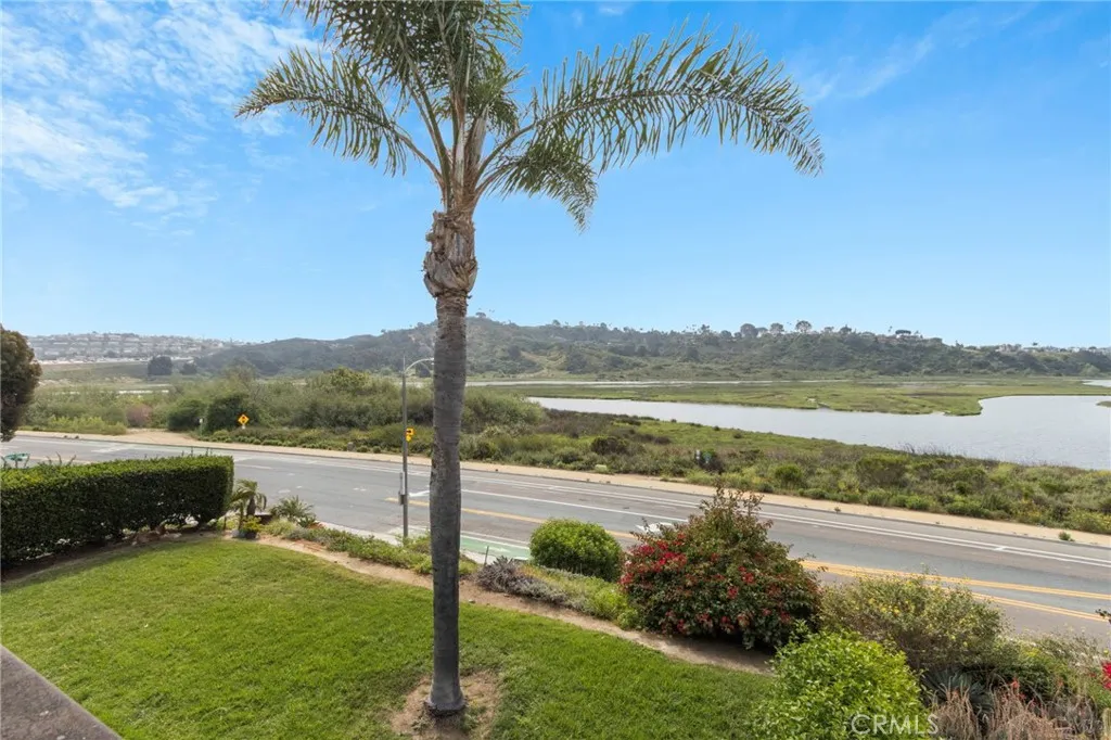 https://cdn.realtyfeed.com/cdn/127/306685740/cdabaa33f3eb2995ddc8dfeca3075b55.webp