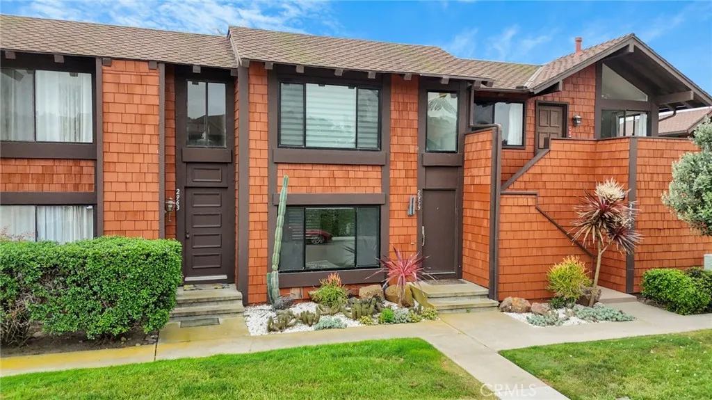 https://cdn.realtyfeed.com/cdn/127/306685740/d0265e4cb360fb9cfbbd37964b7af4ef.webp