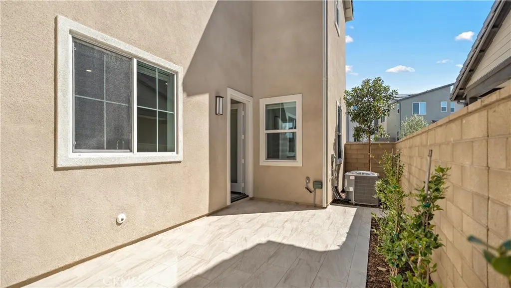 110 Scoville, Irvine, CA, 92618