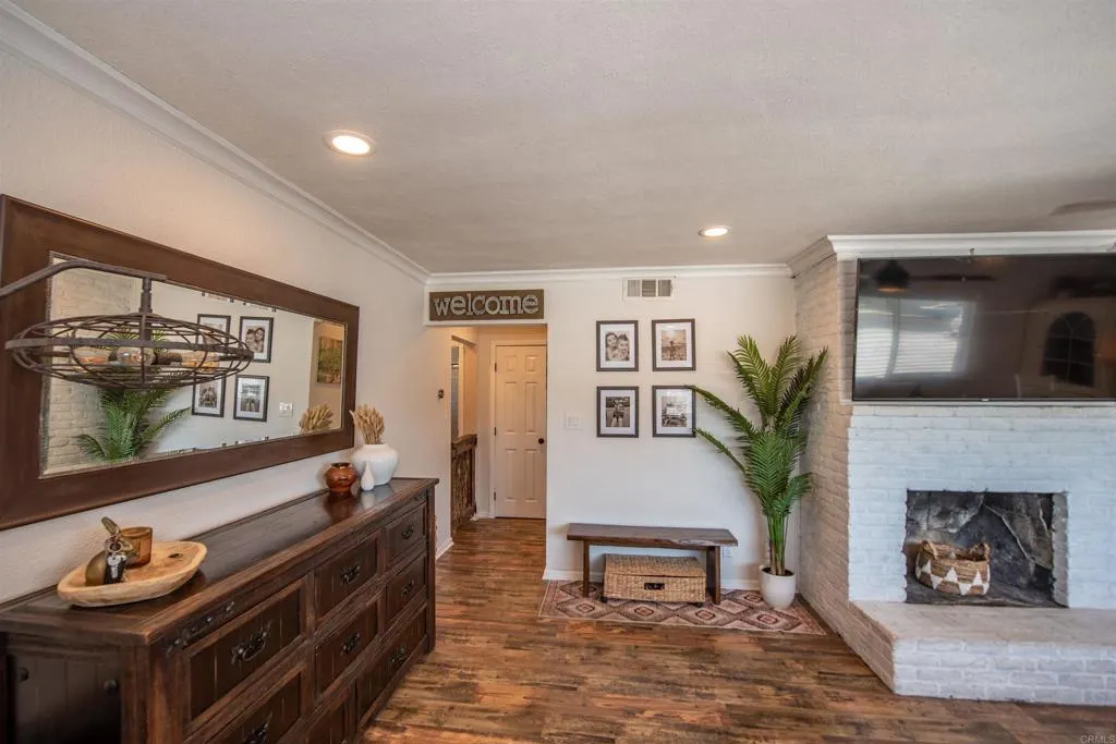 https://cdn.realtyfeed.com/cdn/127/306685814/3d3023a6c27f5899f6643e39ae9f40e2.webp