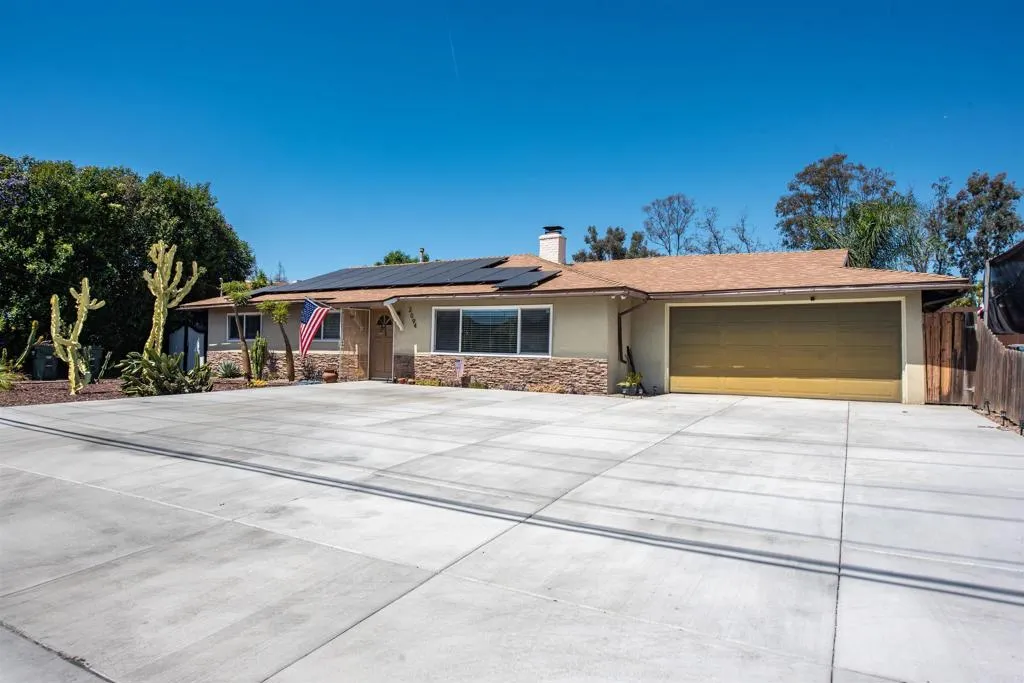 https://cdn.realtyfeed.com/cdn/127/306685814/5ababd2ff82639f1d09c8f8a9a5b7938.webp