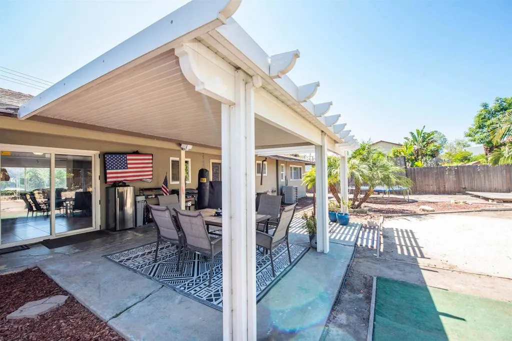 https://cdn.realtyfeed.com/cdn/127/306685814/6b4b0ca6b8b22f794b47f00ace03e472.webp