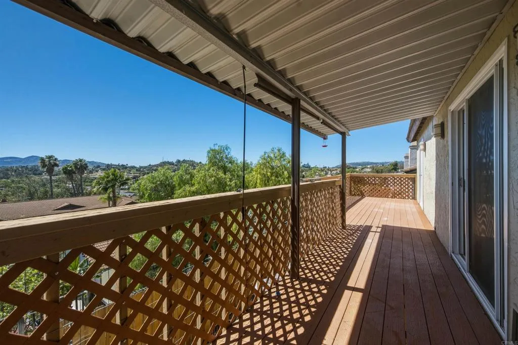 https://cdn.realtyfeed.com/cdn/127/306685843/0aafbfbd4629f962247d03650432fd68.webp
