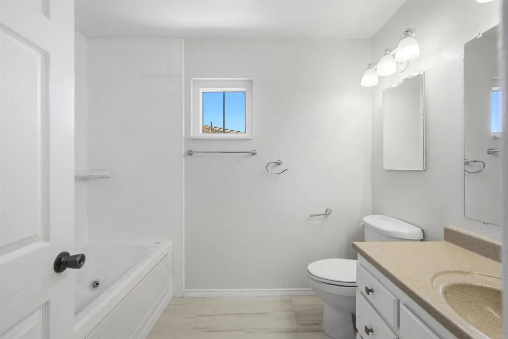 https://cdn.realtyfeed.com/cdn/127/306685843/7c98338f568b21990becf43693b8fd18.webp