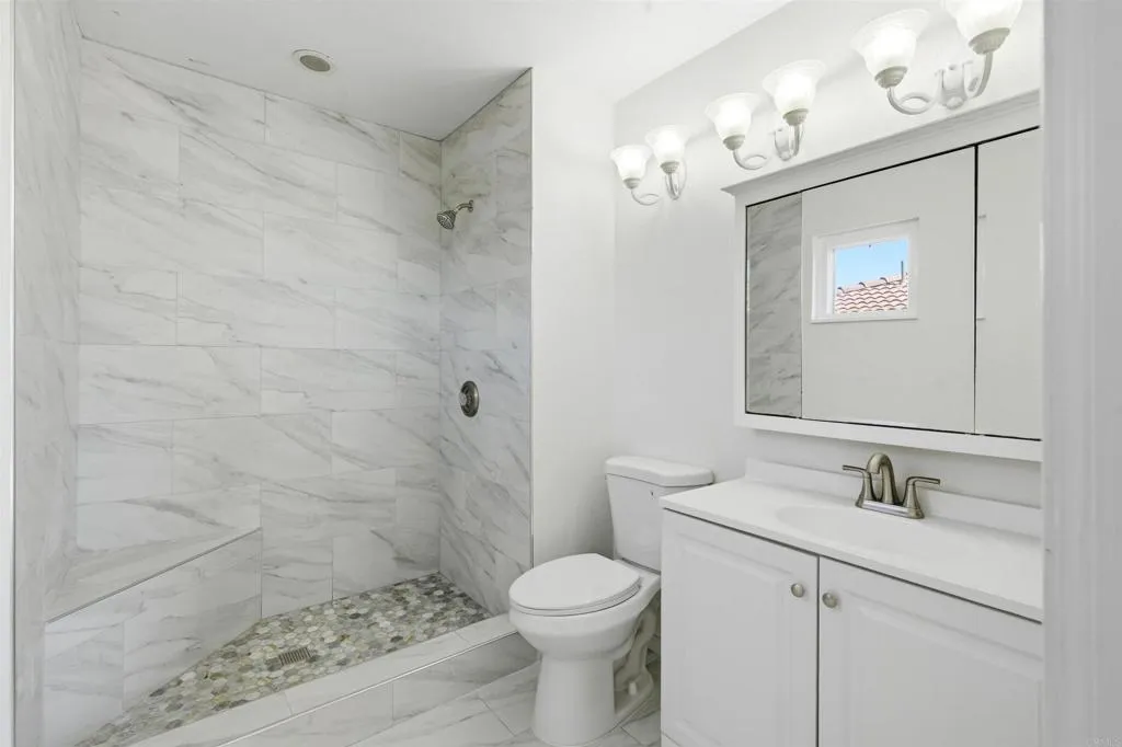 https://cdn.realtyfeed.com/cdn/127/306685843/a3b9b878e0b252aa486282a804bf2d6c.webp
