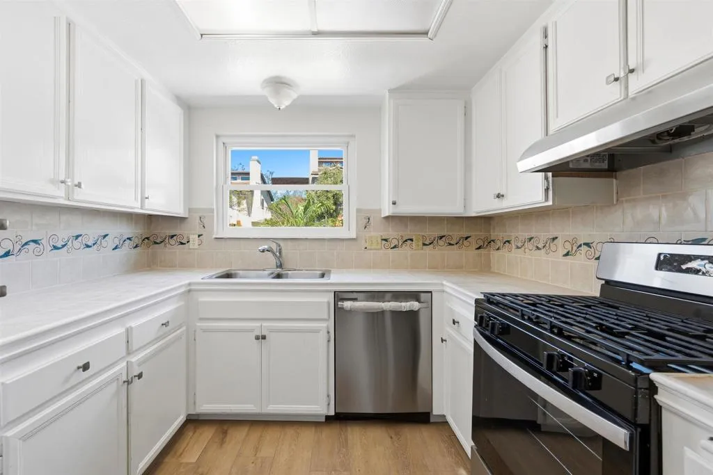 https://cdn.realtyfeed.com/cdn/127/306685843/ea3004b8367796cae2934a317f9b28a6.webp