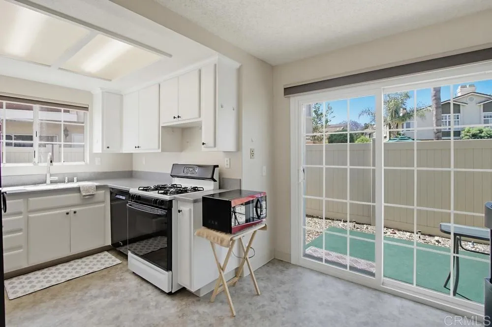 https://cdn.realtyfeed.com/cdn/127/306685850/0425150c07fd5edec6122ccd86425f4d.webp