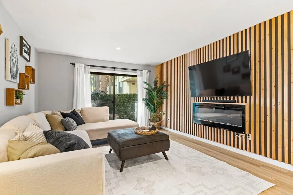 https://cdn.realtyfeed.com/cdn/127/306685860/be5aaad0caff682503e92942d8b282fa.webp