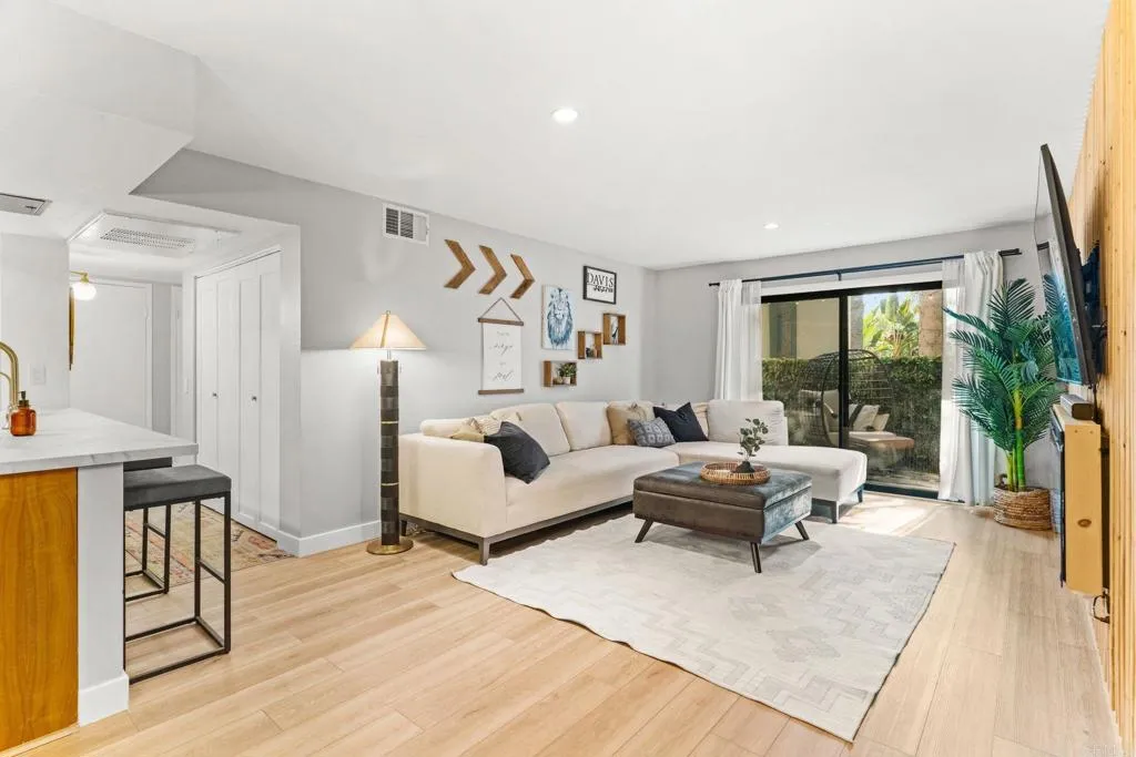 https://cdn.realtyfeed.com/cdn/127/306685860/dbc1a4dee916c3a0fe47ce28ed3e9746.webp