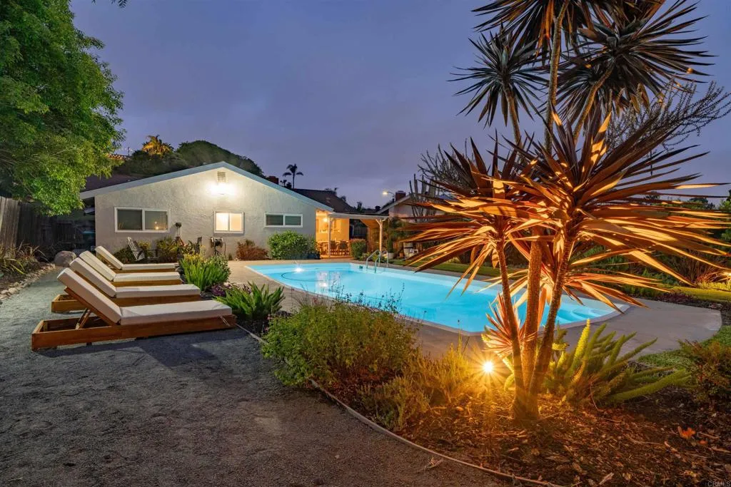 https://cdn.realtyfeed.com/cdn/127/306685898/13ec266034bd0fe0d44b28ce950d4899.webp